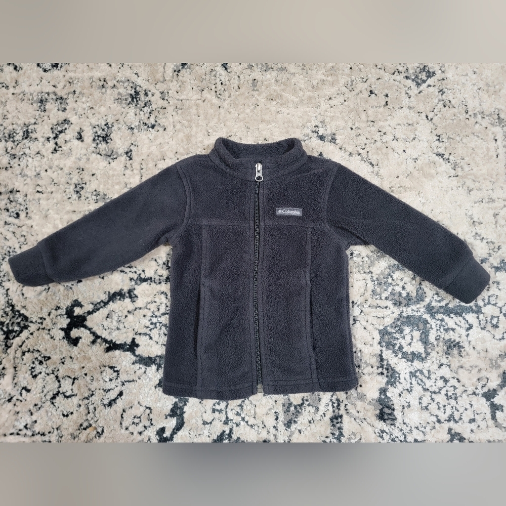 12-18 Columbia Fleece Jacket